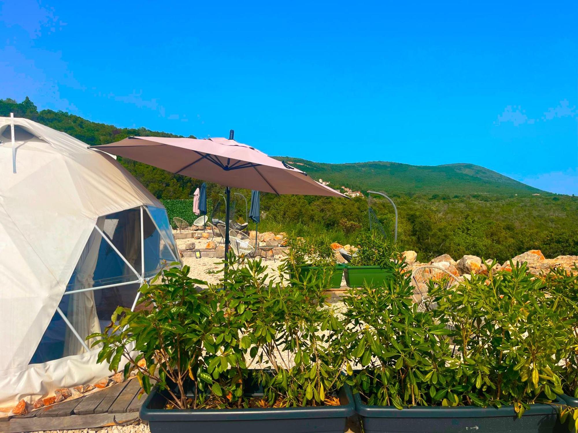 Glamping Rose Hotel Radovici Exterior photo